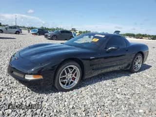 2004 Chevrolet Corvette Z06 z VIN 1G1YY12SX45123399, wystawiony jako Copart lot #59093755 z przebiegiem 51 580 mil mil oraz Szkoda całkowita • Salvage title. Historia ofert i sprzedaży dostępna na DreamBid. Obrazek 1.