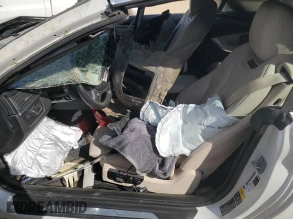 2015 BMW 4 Series 428i xDrive с VIN WBA3V9C54F5A78299, выставлен на аукционе Copart как лот 75993284 с пробегом Не указан миль и На запчасти • Non repairable. История ставок и продаж доступна на DreamBid. Изображение 7.