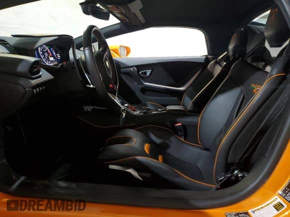 2021 Lamborghini Huracan with VIN ZHWUT5ZFXMLA15990, listed as a Copart auction lot 55622765 with 11,858 mi miles and Salvage title. Bid and sale history available at DreamBid. Image 7.