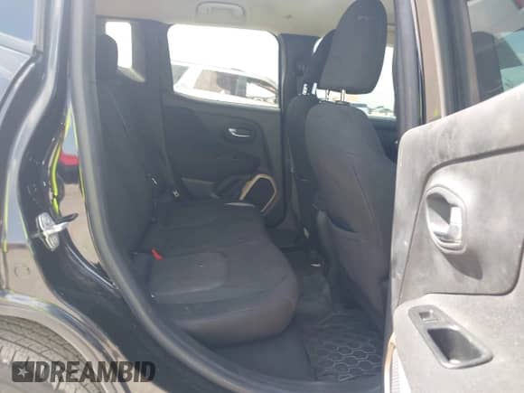 2017 Jeep Renegade Latitude z VIN ZACCJABB1HPF52076, wystawiony jako IAAI lot #42871282 z przebiegiem Nie podano mil oraz . Historia ofert i sprzedaży dostępna na DreamBid. Obrazek 8.