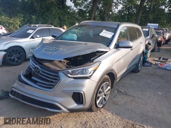 2017 Hyundai Santa Fe SE with VIN KM8SMDHF9HU184187, listed as a IAAI auction lot 42993708 with 109,134 mi miles and . Bid and sale history available at DreamBid. Image 17.
