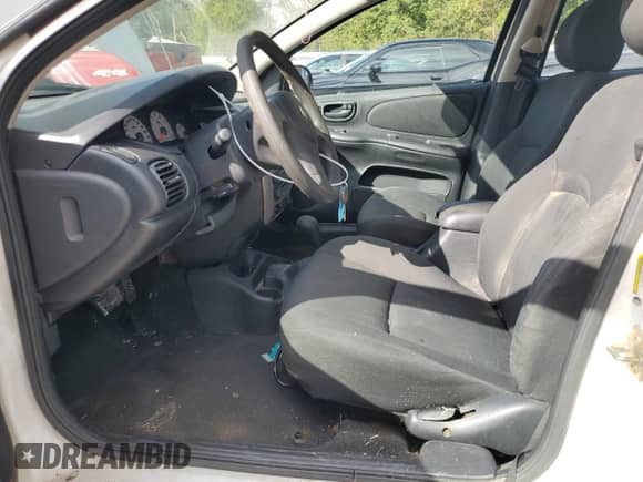 2005 Dodge Neon SXT z VIN 1B3ES56C35D246296, wystawiony jako Copart lot #79466294 z przebiegiem 78 817 mil mil oraz Szkoda całkowita • Salvage title. Historia ofert i sprzedaży dostępna na DreamBid. Obrazek 7.