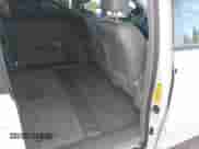 2004 Toyota Sienna XLE z VIN 5TDZA22C94S054651, wystawiony jako IAAI lot #42943588 z przebiegiem 242 458 mil mil oraz . Historia ofert i sprzedaży dostępna na DreamBid. Obrazek 8.