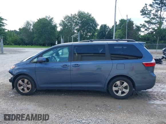 2015 Toyota Sienna LE AAS with VIN 5TDKK3DCXFS624984, listed as a IAAI auction lot 42560632 with 169,034 mi miles and . Bid and sale history available at DreamBid. Image 15.