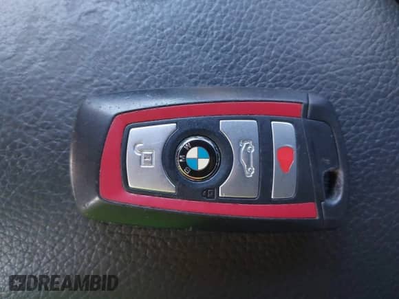 2014 BMW 3 Series 335i с VIN WBA3A9C53EF478419, выставлен на аукционе IAAI как лот 42510440 с пробегом 165 744 миль миль и . История ставок и продаж доступна на DreamBid. Изображение 11.