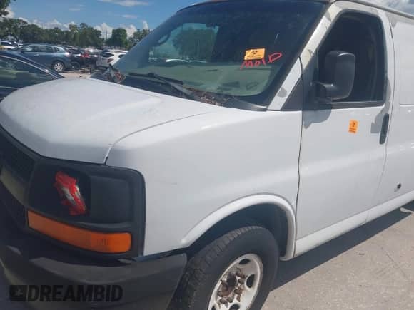 2007 Chevrolet Express Cargo with VIN 1GCGG29V371113708, listed as a IAAI auction lot 42615090 with Not provided miles and . Bid and sale history available at DreamBid. Image 12.