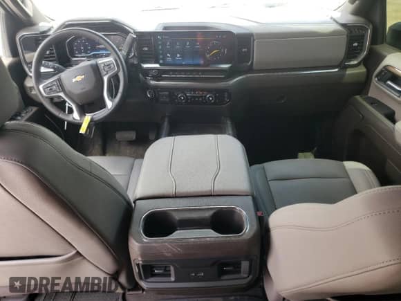 2024 Chevrolet Silverado 3500HD LT с VIN 1GC4YTEY7RF281802, выставлен на аукционе Copart как лот 58908595 с пробегом 11 656 миль миль и Чистый • Clean title. История ставок и продаж доступна на DreamBid. Изображение 8.