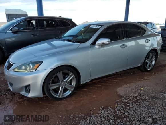 2013 Lexus IS 250 z VIN JTHBF5C24D5186845, wystawiony jako Copart lot #70023525 z przebiegiem 164 505 mil mil oraz Szkoda całkowita • Salvage title. Historia ofert i sprzedaży dostępna na DreamBid. Obrazek 1.