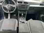 2019 Volkswagen Tiguan S с VIN 3VV0B7AX2KM117496, выставлен на аукционе Copart как лот 89914455 с пробегом 52 445 миль миль и Чистый • Clean title. История ставок и продаж доступна на DreamBid. Изображение 9.