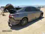 2023 Toyota Camry SE z VIN 4T1G11AK9PU155758, wystawiony jako Copart lot #42059185 z przebiegiem 18 622 mil mil oraz Czysty tytuł • Clean title. Historia ofert i sprzedaży dostępna na DreamBid. Obrazek 3.