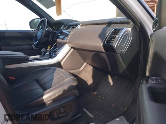 2020 Land Rover Range Rover Sport HSE with VIN SALWR2SU6LA883430, listed as a IAAI auction lot 41337345 with 39,969 mi miles and . Bid and sale history available at DreamBid. Image 5.