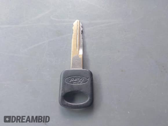 2006 Ford Econoline Cargo с VIN 1FTRE14WX6DB04946, выставлен на аукционе IAAI как лот 42807000 с пробегом 196 901 миль миль и . История ставок и продаж доступна на DreamBid. Изображение 10.