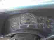 2003 GMC Sierra 1500 SLT z VIN 1GTEK19T03E191705, wystawiony jako IAAI lot #42145392 z przebiegiem Nie podano mil oraz . Historia ofert i sprzedaży dostępna na DreamBid. Obrazek 7.