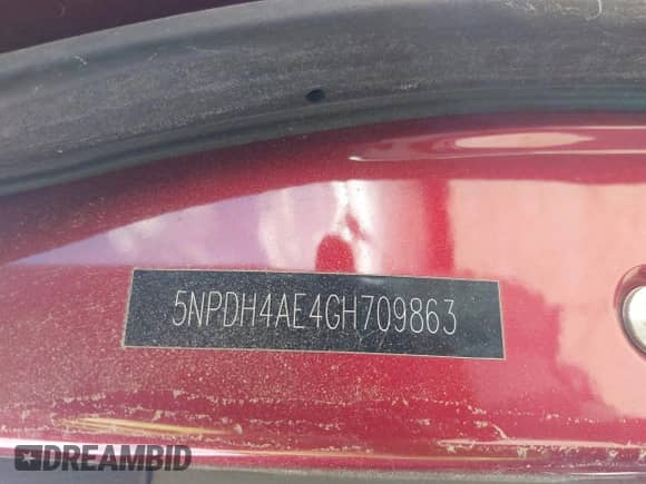 2016 Hyundai Elantra SE with VIN 5NPDH4AE4GH709863, listed as a IAAI auction lot 43256873 with Not provided miles and . Bid and sale history available at DreamBid. Image 9.