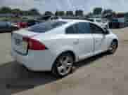 2014 Volvo S60 T5 с VIN YV1612FS6E1295211, выставлен на аукционе Copart как лот 68527425 с пробегом Не указан миль и Списание • Salvage title. История ставок и продаж доступна на DreamBid. Изображение 3.
