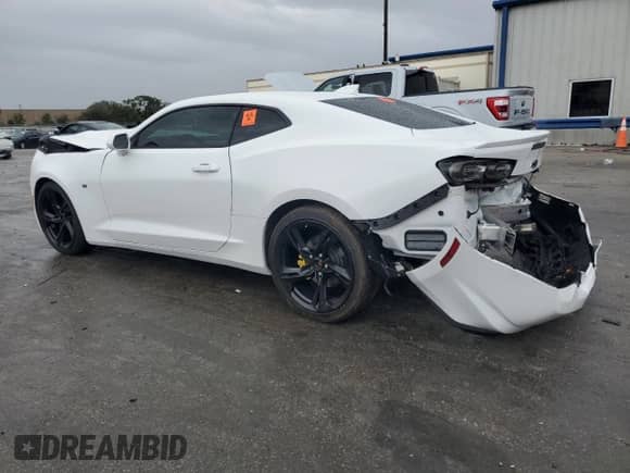 2022 Chevrolet Camaro 2LT z VIN 1G1FD1RSXN0124074, wystawiony jako Copart lot #41914925 z przebiegiem 42 884 mil mil oraz Szkoda całkowita • Salvage title. Historia ofert i sprzedaży dostępna na DreamBid. Obrazek 2.