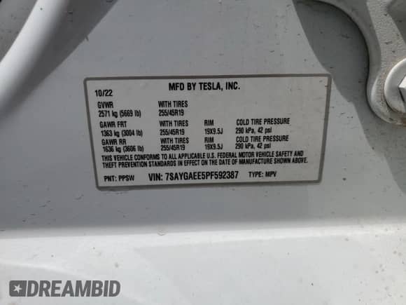 2023 Tesla Model Y Long Range with VIN 7SAYGAEE5PF592387, listed as a Copart auction lot 67555634 with 30,078 mi miles and Salvage title. Bid and sale history available at DreamBid. Image 13.