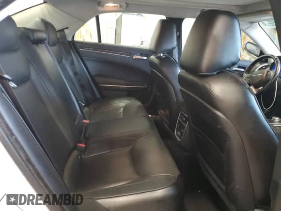 2020 Chrysler 300 Limited с VIN 2C3CCAEGXLH102880, выставлен на аукционе Copart как лот 60870755 с пробегом 69 458 миль миль и Списание • Salvage title. История ставок и продаж доступна на DreamBid. Изображение 10.