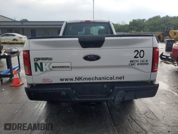 2015 Ford F-150 XL z VIN 1FTMF1CP3FKE53170, wystawiony jako Copart lot #62937815 z przebiegiem 155 959 mil mil oraz Szkoda całkowita • Salvage title. Historia ofert i sprzedaży dostępna na DreamBid. Obrazek 6.