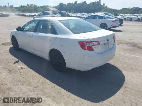 2014 Toyota Camry LE с VIN 4T1BD1FK8EU123925, выставлен на аукционе IAAI как лот 43106331 с пробегом 267 684 миль миль и . История ставок и продаж доступна на DreamBid. Изображение 3.