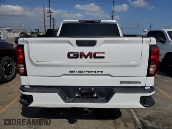2024 GMC Sierra 1500 Elevation z VIN 3GTUUCED1RG100359, wystawiony jako Copart lot #80681615 z przebiegiem 19 922 mil mil oraz Szkoda całkowita • Salvage title. Historia ofert i sprzedaży dostępna na DreamBid. Obrazek 6.