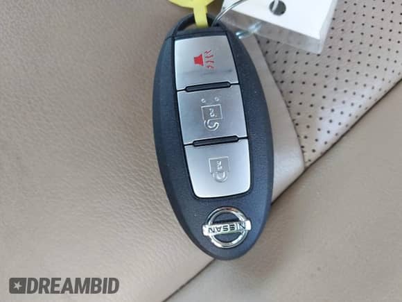 2014 Nissan Pathfinder SV z VIN 5N1AR2MN2EC685941, wystawiony jako IAAI lot #42011911 z przebiegiem 200 135 mil mil oraz . Historia ofert i sprzedaży dostępna na DreamBid. Obrazek 11.