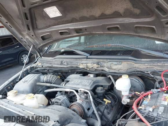 2005 Dodge 2500 SLT with VIN 3D7KS28DX5G734479, listed as a IAAI auction lot 42838146 with 162,491 mi miles and . Bid and sale history available at DreamBid. Image 10.