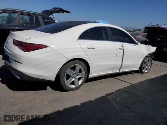 2020 Mercedes-Benz CLA 250 с VIN WDD5J4GBXLN023171, выставлен на аукционе Copart как лот 72099665 с пробегом 55 227 миль миль и Списание • Salvage title. История ставок и продаж доступна на DreamBid. Изображение 3.