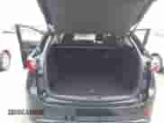 2025 Mazda CX-5 S Select z VIN JM3KFBBL9S0668223, wystawiony jako IAAI lot #43131761 z przebiegiem 4 274 mil mil oraz . Historia ofert i sprzedaży dostępna na DreamBid. Obrazek 17.