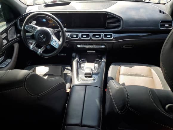 2023 Mercedes-Benz GLS 63 AMG z VIN 4JGFF8KE9PB011203, wystawiony jako Copart lot #59547225 z przebiegiem 8 899 mil mil oraz Szkoda całkowita • Salvage title. Historia ofert i sprzedaży dostępna na DreamBid. Obrazek 8.