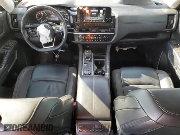 2023 Nissan Pathfinder SL с VIN 5N1DR3CC2PC222400, выставлен на аукционе Copart как лот 86621625 с пробегом 42 261 миль миль и Чистый • Clean title. История ставок и продаж доступна на DreamBid. Изображение 8.