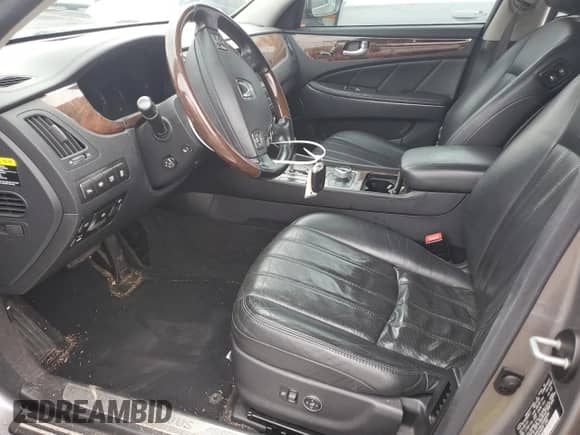 2012 Hyundai Equus Signature с VIN KMHGH4JH6CU048999, выставлен на аукционе Copart как лот 71989184 с пробегом 170 819 миль миль и Списание • Salvage title. История ставок и продаж доступна на DreamBid. Изображение 7.