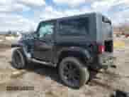 2010 Jeep Wrangler Sahara z VIN 1J4AA5D11AL171657, wystawiony jako Copart lot #49984925 z przebiegiem 101 132 mil mil oraz Szkoda całkowita • Salvage title. Historia ofert i sprzedaży dostępna na DreamBid. Obrazek 2.