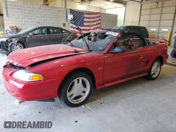 1995 Ford Mustang z VIN 1FALP45T0SF185546, wystawiony jako Copart lot #80795705 z przebiegiem Nie podano mil oraz Nie do naprawy • Non repairable. Historia ofert i sprzedaży dostępna na DreamBid. Obrazek 1.