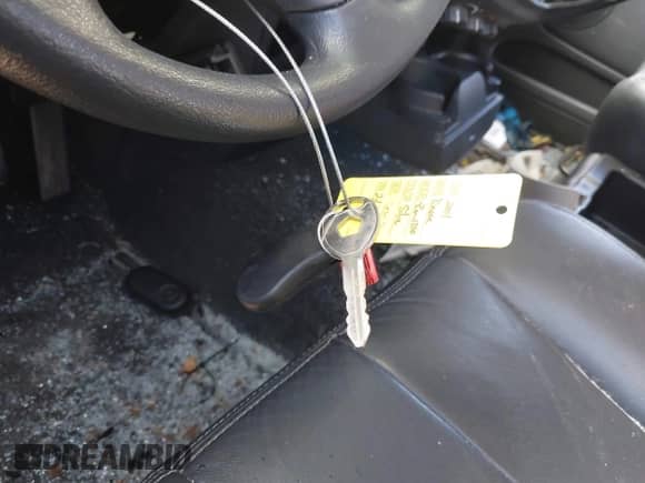 2004 Dodge 1500 SLT with VIN 1D7HU16D04J171439, listed as a IAAI auction lot 40637134 with 116,050 mi miles and . Bid and sale history available at DreamBid. Image 11.