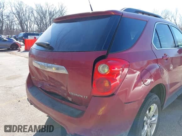 2013 Chevrolet Equinox LT z VIN 2GNFLNEK4D6147192, wystawiony jako IAAI lot #41764813 z przebiegiem 121 382 mil mil oraz . Historia ofert i sprzedaży dostępna na DreamBid. Obrazek 6.