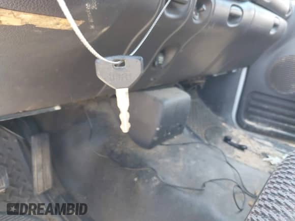 2000 Dodge 2500 with VIN 3B7KC2363YG117137, listed as a IAAI auction lot 42177757 with 202,582 mi miles and . Bid and sale history available at DreamBid. Image 11.