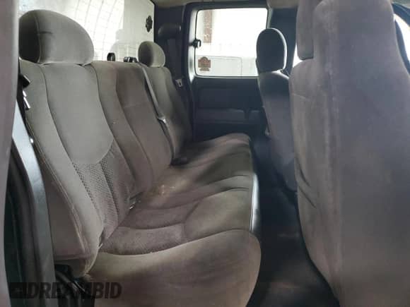 2007 Chevrolet Silverado 1500 LT1 z VIN 1GCEK19Z67Z120771, wystawiony jako Copart lot #66289735 z przebiegiem 300 297 mil mil oraz Szkoda całkowita • Salvage title. Historia ofert i sprzedaży dostępna na DreamBid. Obrazek 10.