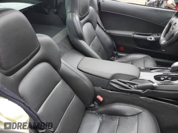 2013 Chevrolet Corvette 2LT с VIN 1G1YF2DW6D5103405, выставлен на аукционе Copart как лот 63410455 с пробегом Не указан миль и Списание • Salvage title. История ставок и продаж доступна на DreamBid. Изображение 10.