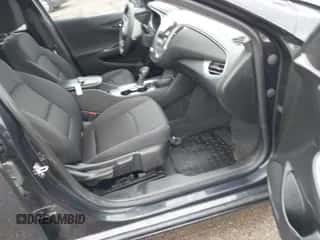 2023 Chevrolet Malibu LT с VIN 1G1ZD5STXPF171497, выставлен на аукционе IAAI как лот 43433059 с пробегом 109 640 миль миль и . История ставок и продаж доступна на DreamBid. Изображение 5.