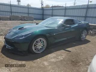 2014 Chevrolet Corvette 1LT z VIN 1G1YB2D71E5112468, wystawiony jako Copart lot #53652534 z przebiegiem 41 088 mil mil oraz Szkoda całkowita • Salvage title. Historia ofert i sprzedaży dostępna na DreamBid. Obrazek 1.