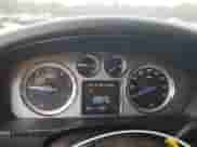 2009 Cadillac Escalade z VIN 1GYFC13239R144715, wystawiony jako Copart lot #85055294 z przebiegiem 169 017 mil mil oraz Szkoda całkowita • Salvage title. Historia ofert i sprzedaży dostępna na DreamBid. Obrazek 9.