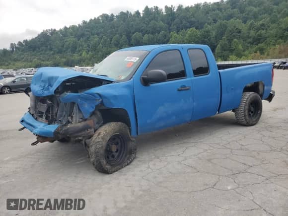 2013 Chevrolet Silverado 1500 Work Truck z VIN 1GCRKPEA6DZ287275, wystawiony jako Copart lot #66985115 z przebiegiem Nie podano mil oraz Szkoda całkowita • Salvage title. Historia ofert i sprzedaży dostępna na DreamBid. Obrazek 1.