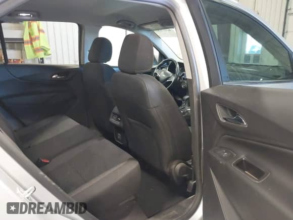 2022 Chevrolet Equinox LT с VIN 2GNAXTEV2N6138764, выставлен на аукционе IAAI как лот 42275323 с пробегом 183 106 миль миль и . История ставок и продаж доступна на DreamBid. Изображение 8.