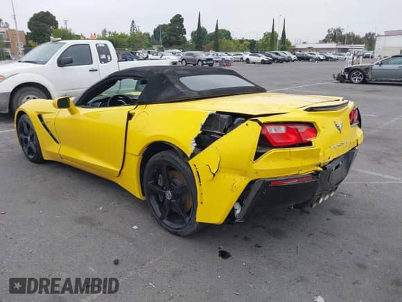 2014 Chevrolet Corvette 3LT с VIN 1G1YF3D74E5108425, выставлен на аукционе IAAI как лот 42439639 с пробегом 108 382 миль миль и . История ставок и продаж доступна на DreamBid. Изображение 3.