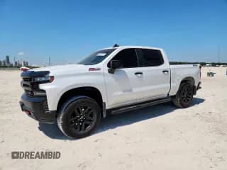 2021 Chevrolet Silverado 1500 LT Trail Boss с VIN 1GCPYFEL8MZ247989, выставлен на аукционе Copart как лот 80426765 с пробегом 50 242 миль миль и Чистый • Clean title. История ставок и продаж доступна на DreamBid. Изображение 1.