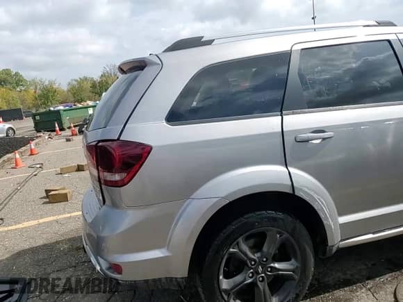 2019 Dodge Journey Crossroad with VIN 3C4PDCGG0KT716961, listed as a Copart auction lot 83750995 with 95,900 mi miles and Clean title. Bid and sale history available at DreamBid. Image 15.