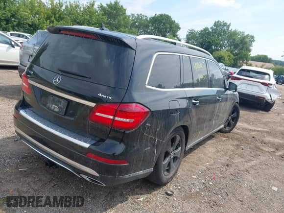 2019 Mercedes-Benz GLS 450 z VIN 4JGDF6EE0KB233497, wystawiony jako IAAI lot #42802007 z przebiegiem Nie podano mil oraz . Historia ofert i sprzedaży dostępna na DreamBid. Obrazek 4.