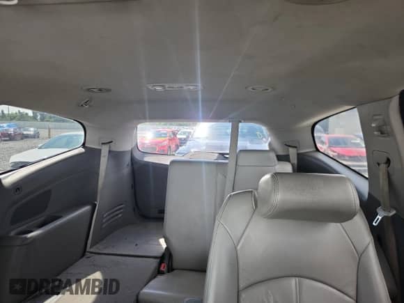 2017 Chevrolet Traverse LT z VIN 1GNKRHKD7HJ119335, wystawiony jako Copart lot #84373575 z przebiegiem Nie podano mil oraz Szkoda całkowita • Salvage title. Historia ofert i sprzedaży dostępna na DreamBid. Obrazek 10.
