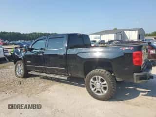 2019 Chevrolet Silverado 2500HD High Country z VIN 1GC1KUEY8KF168876, wystawiony jako Copart lot #68935475 z przebiegiem 177 819 mil mil oraz Szkoda całkowita • Salvage title. Historia ofert i sprzedaży dostępna na DreamBid. Obrazek 2.